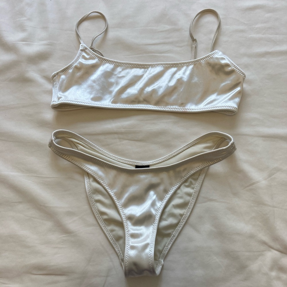 Triangl Galaxy Bikini in white